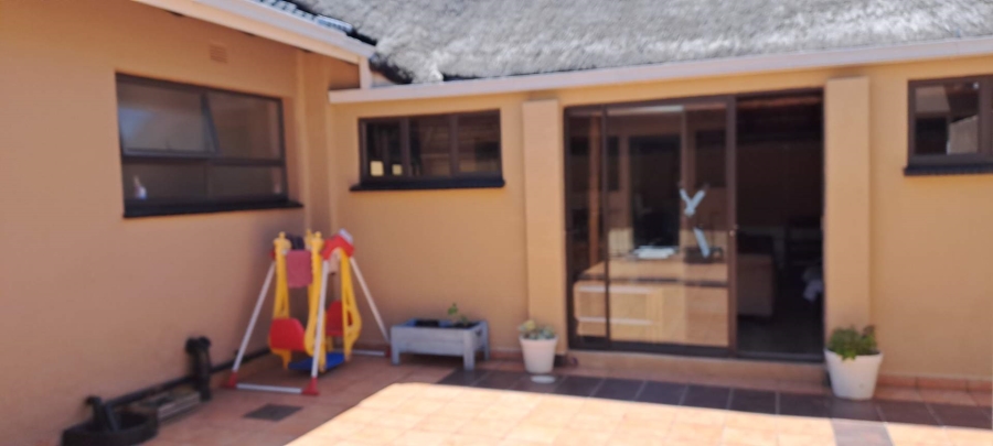 3 Bedroom Property for Sale in Glenanda Gauteng