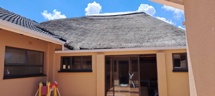 3 Bedroom Property for Sale in Glenanda Gauteng