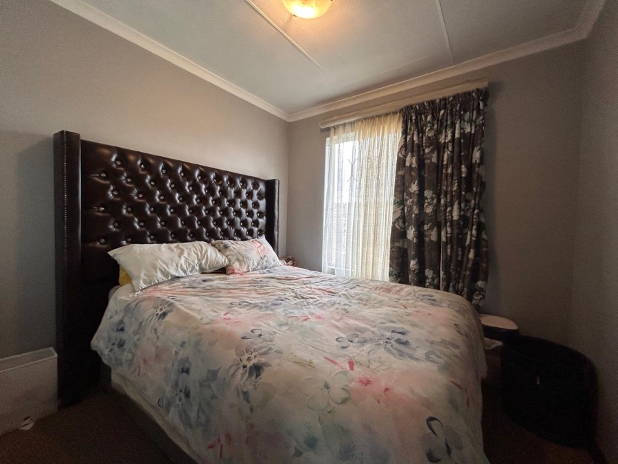 3 Bedroom Property for Sale in New Market Gauteng