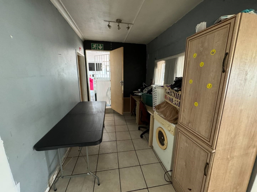 3 Bedroom Property for Sale in General Albertspark Gauteng