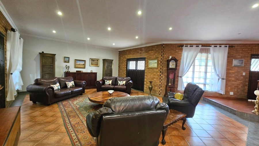 3 Bedroom Property for Sale in Faerie Glen Gauteng