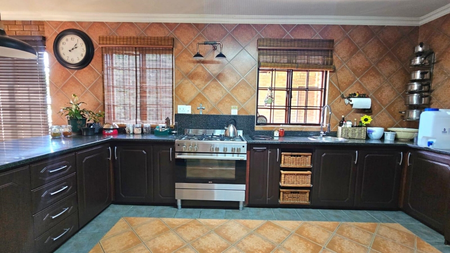 3 Bedroom Property for Sale in Faerie Glen Gauteng