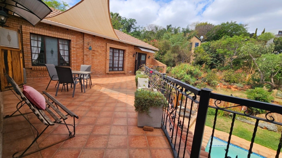 3 Bedroom Property for Sale in Faerie Glen Gauteng