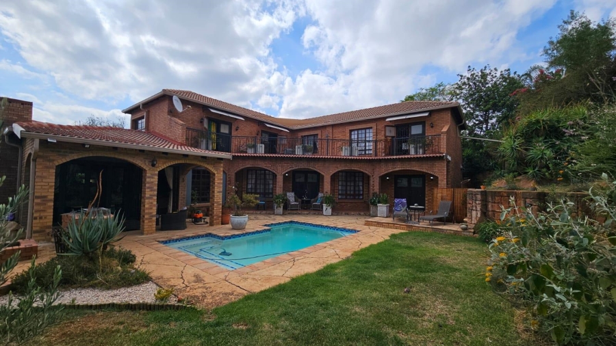 3 Bedroom Property for Sale in Faerie Glen Gauteng