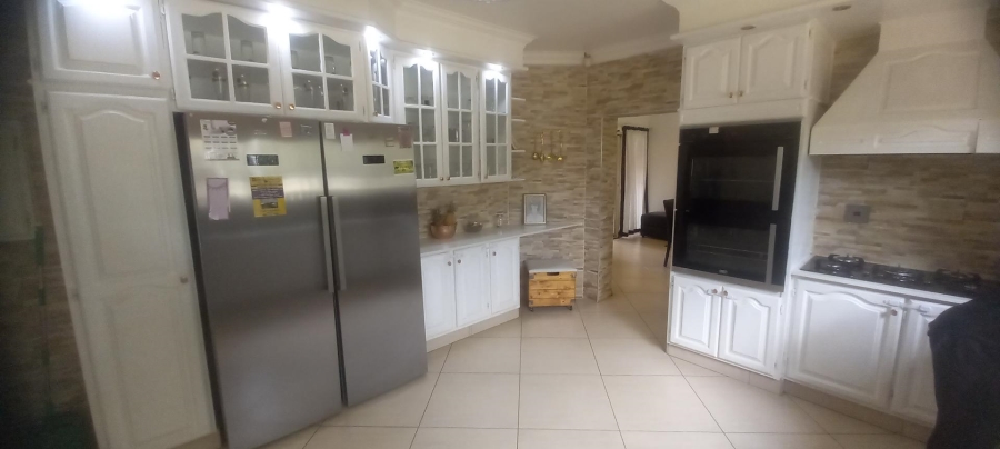 5 Bedroom Property for Sale in Sunward Park Gauteng