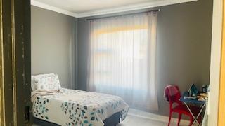 3 Bedroom Property for Sale in Strubenvale Gauteng