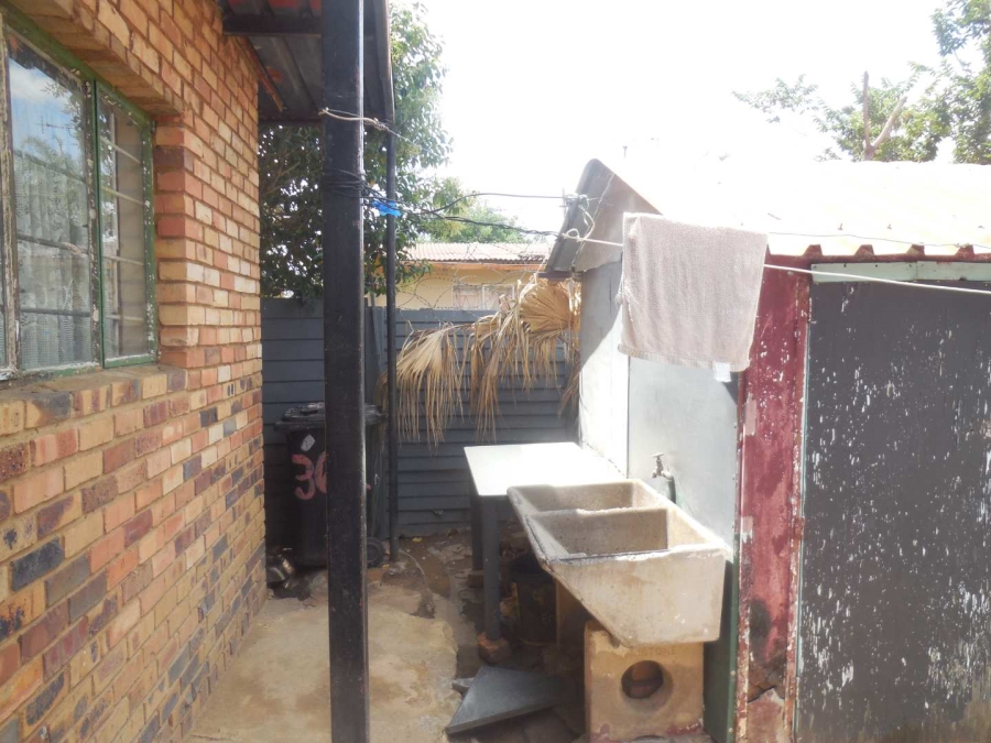 To Let 1 Bedroom Property for Rent in Eersterust Gauteng