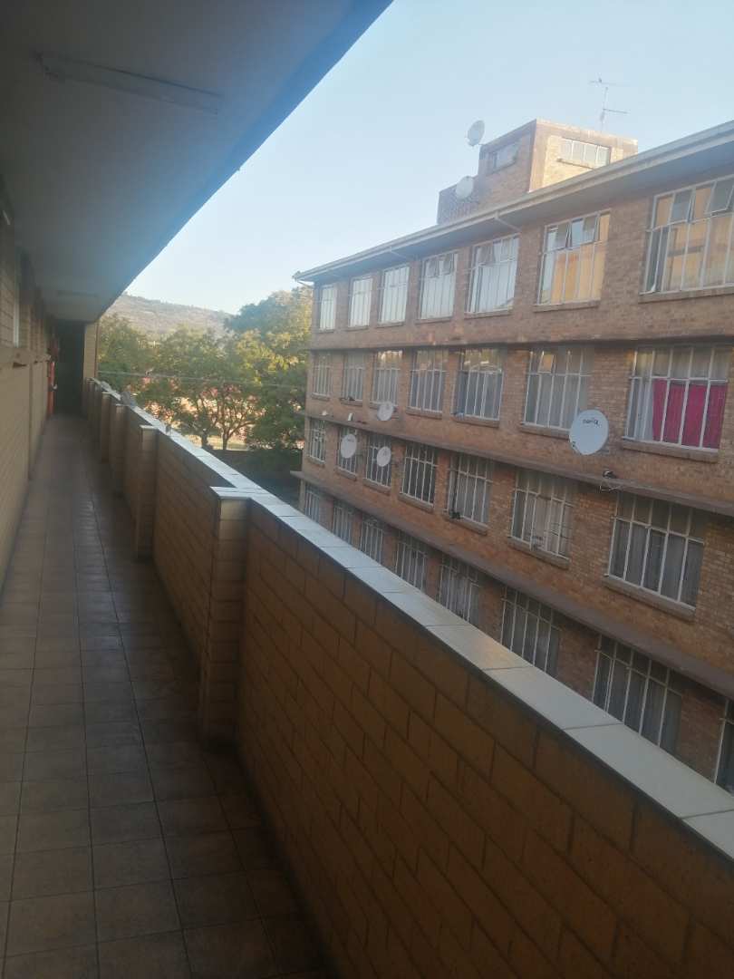 2 Bedroom Property for Sale in Pretoria West Gauteng