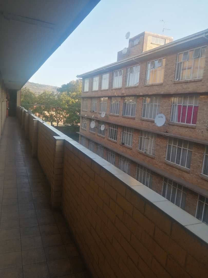 2 Bedroom Property for Sale in Pretoria West Gauteng