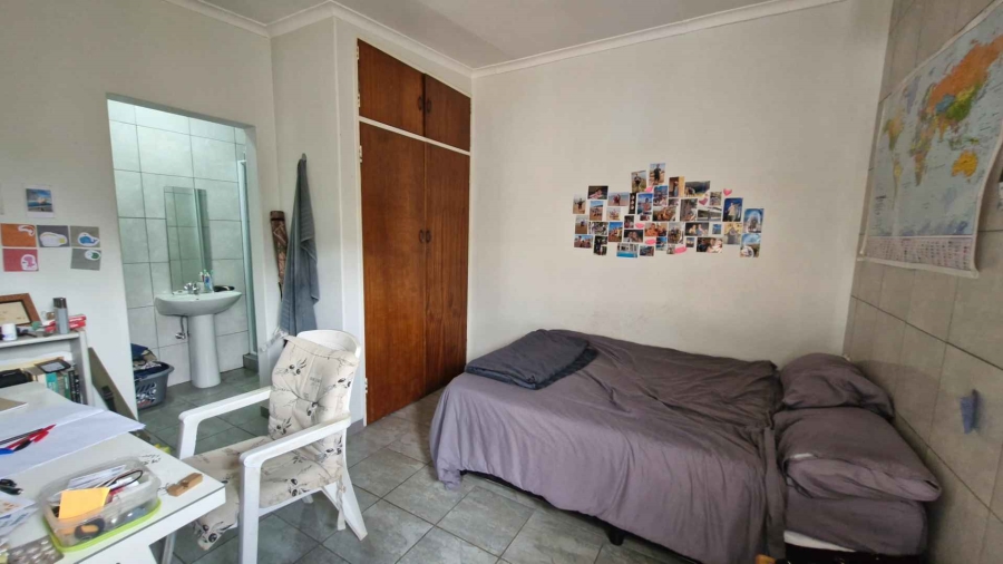 6 Bedroom Property for Sale in Rietondale Gauteng