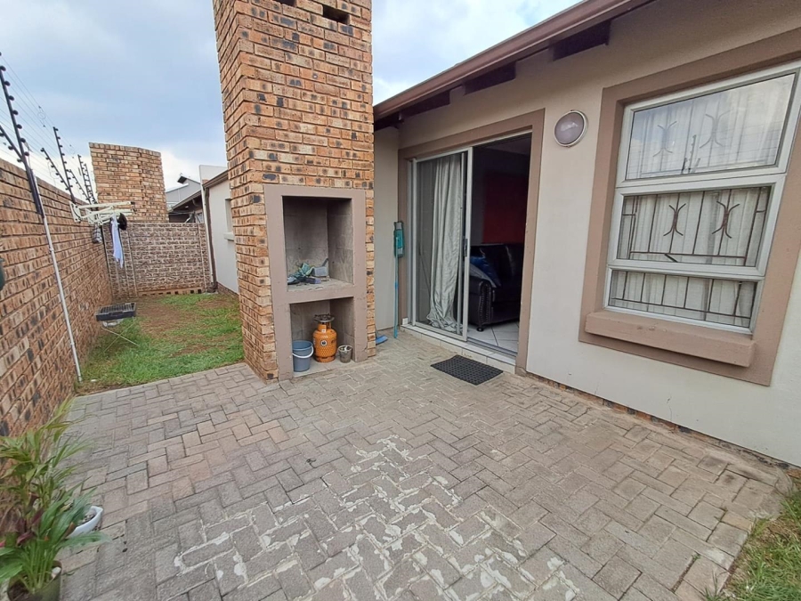 3 Bedroom Property for Sale in New Market Gauteng