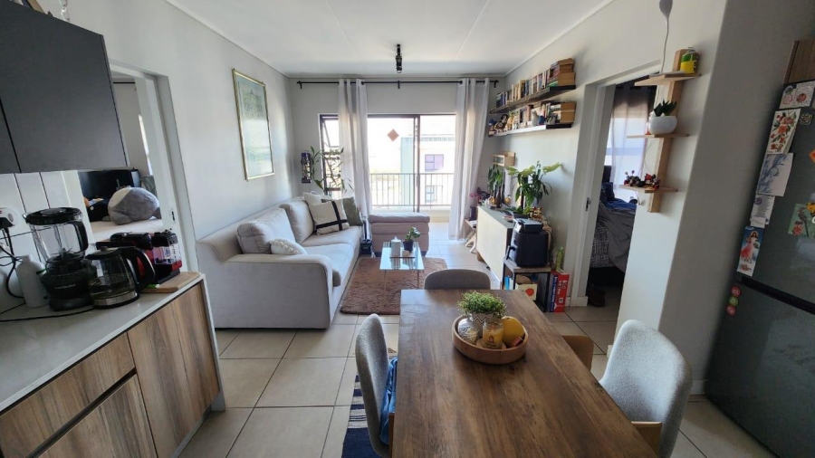 2 Bedroom Property for Sale in Mulbarton Gauteng