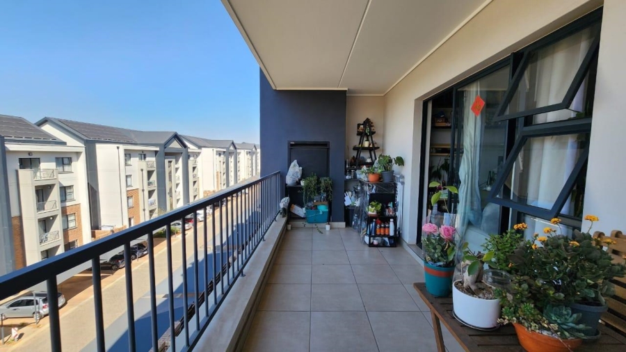 2 Bedroom Property for Sale in Mulbarton Gauteng