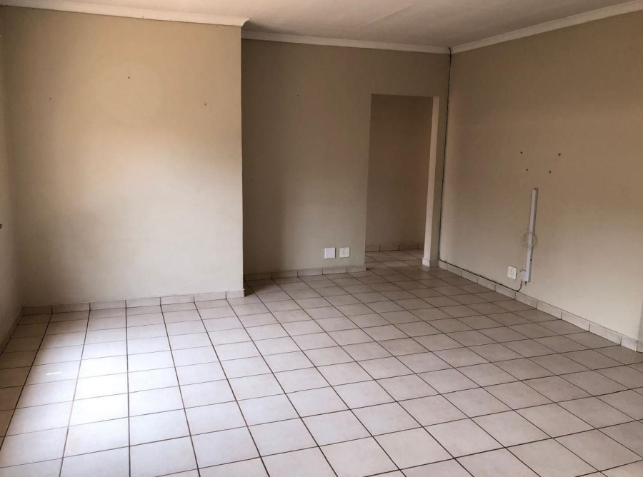 3 Bedroom Property for Sale in New Redruth Gauteng