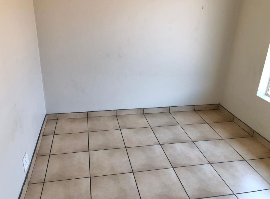 3 Bedroom Property for Sale in New Redruth Gauteng