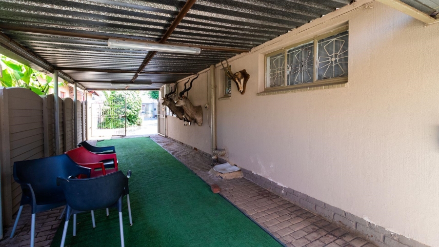 4 Bedroom Property for Sale in Rynsoord Gauteng