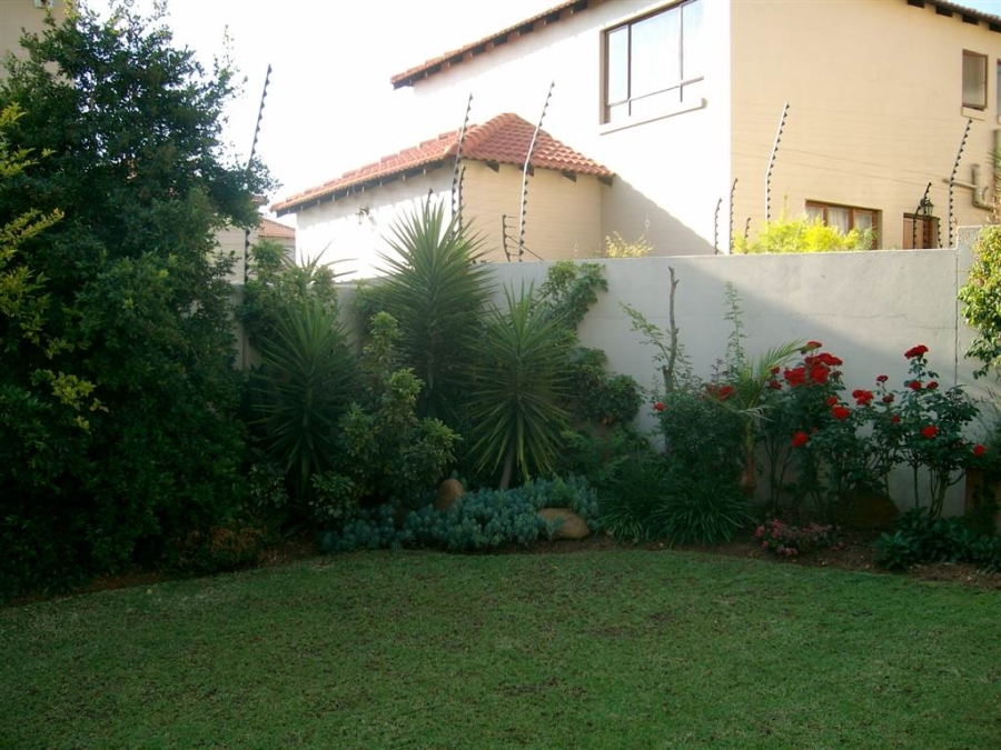 To Let 3 Bedroom Property for Rent in Craigavon Gauteng