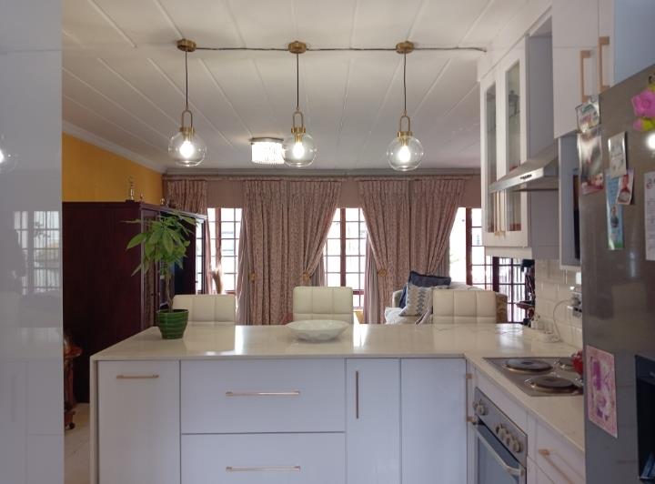 To Let 3 Bedroom Property for Rent in Dowerglen Gauteng