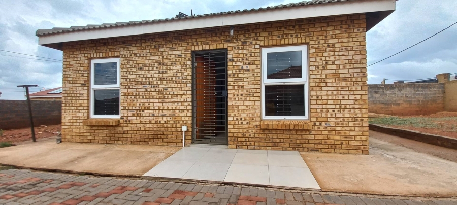 2 Bedroom Property for Sale in Lehae Gauteng