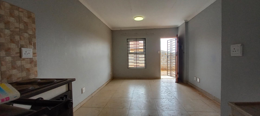 2 Bedroom Property for Sale in Lehae Gauteng