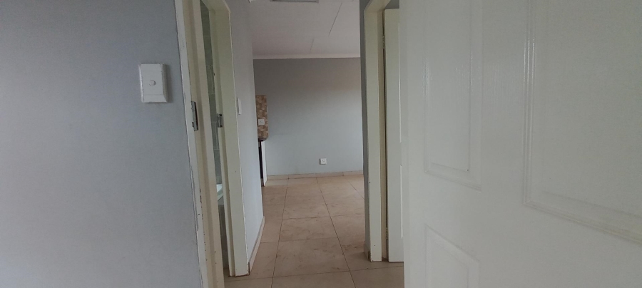 2 Bedroom Property for Sale in Lehae Gauteng