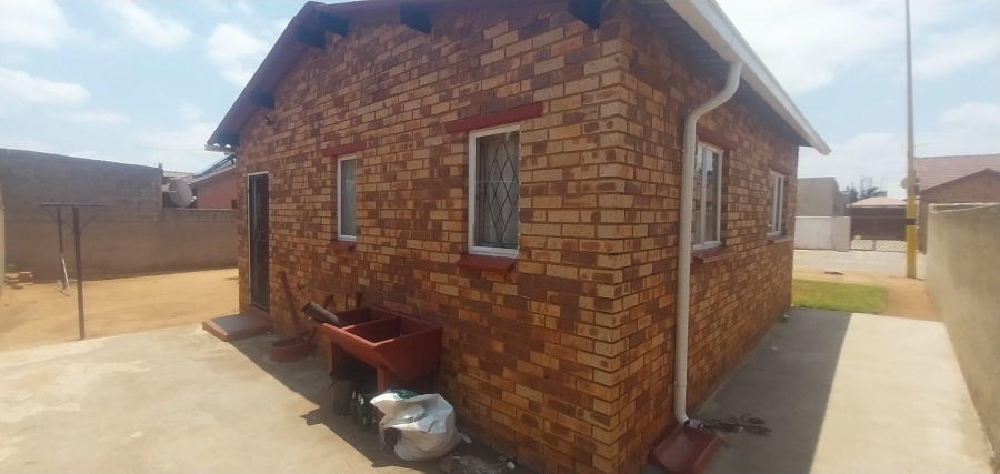 2 Bedroom Property for Sale in Tembisa Gauteng