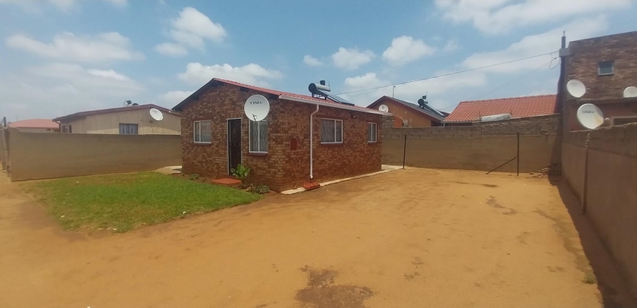 2 Bedroom Property for Sale in Tembisa Gauteng