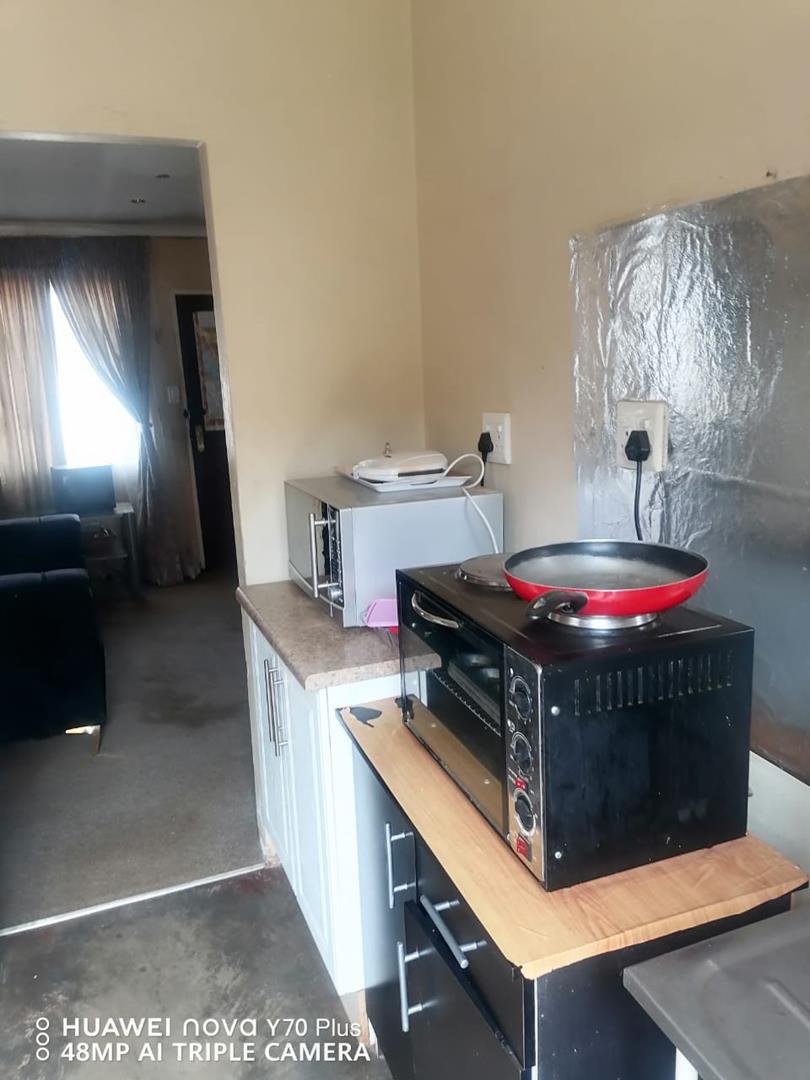 2 Bedroom Property for Sale in Tembisa Gauteng