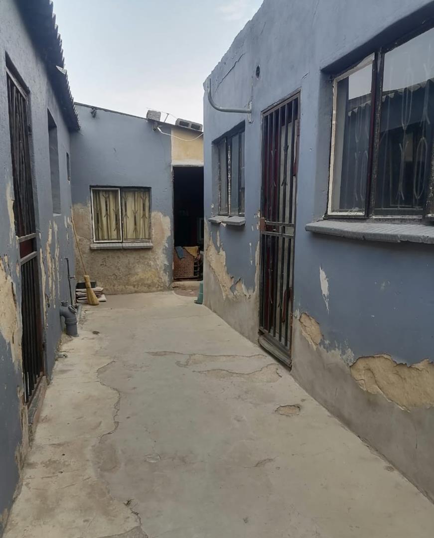 4 Bedroom Property for Sale in Tembisa Gauteng