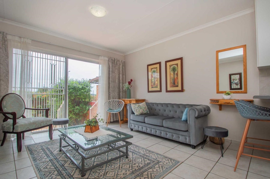 2 Bedroom Property for Sale in Honeydew Ridge Gauteng