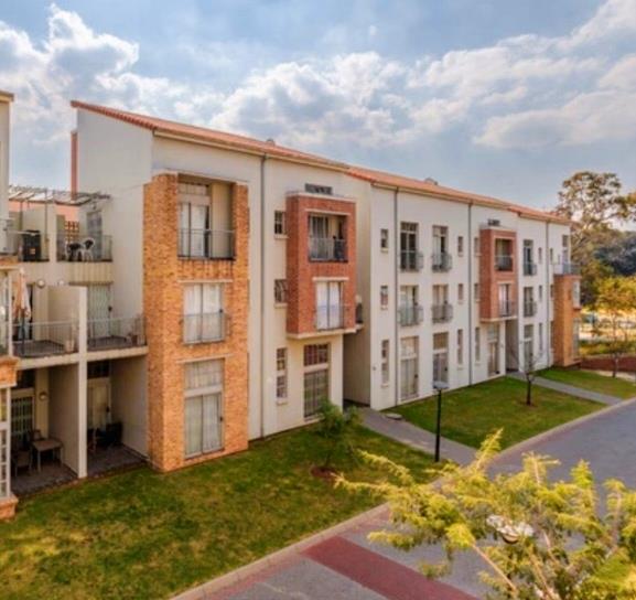 1 Bedroom Property for Sale in Houghton Gauteng