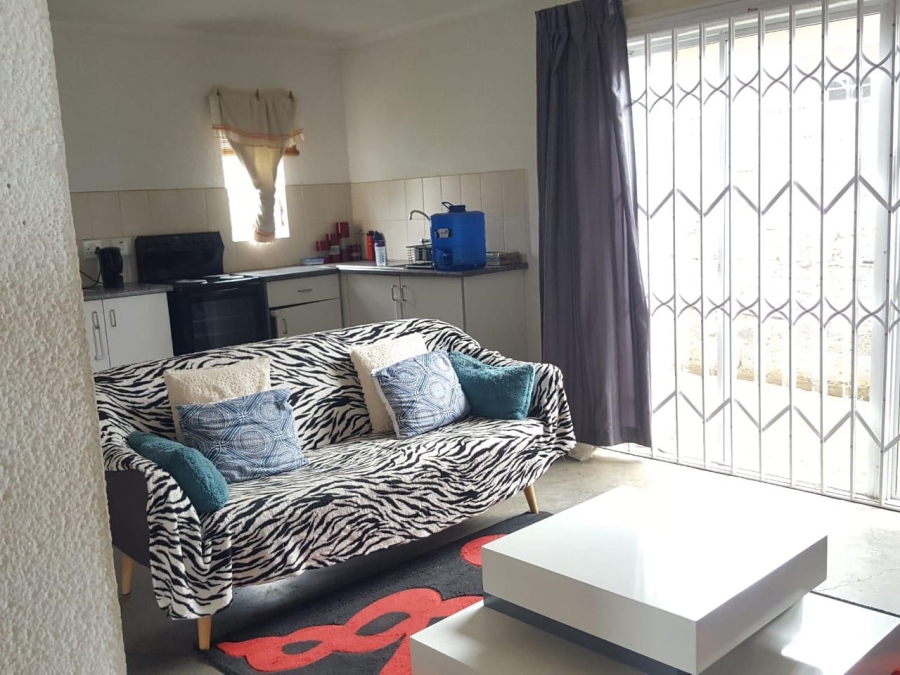 To Let 3 Bedroom Property for Rent in Salfin Gauteng