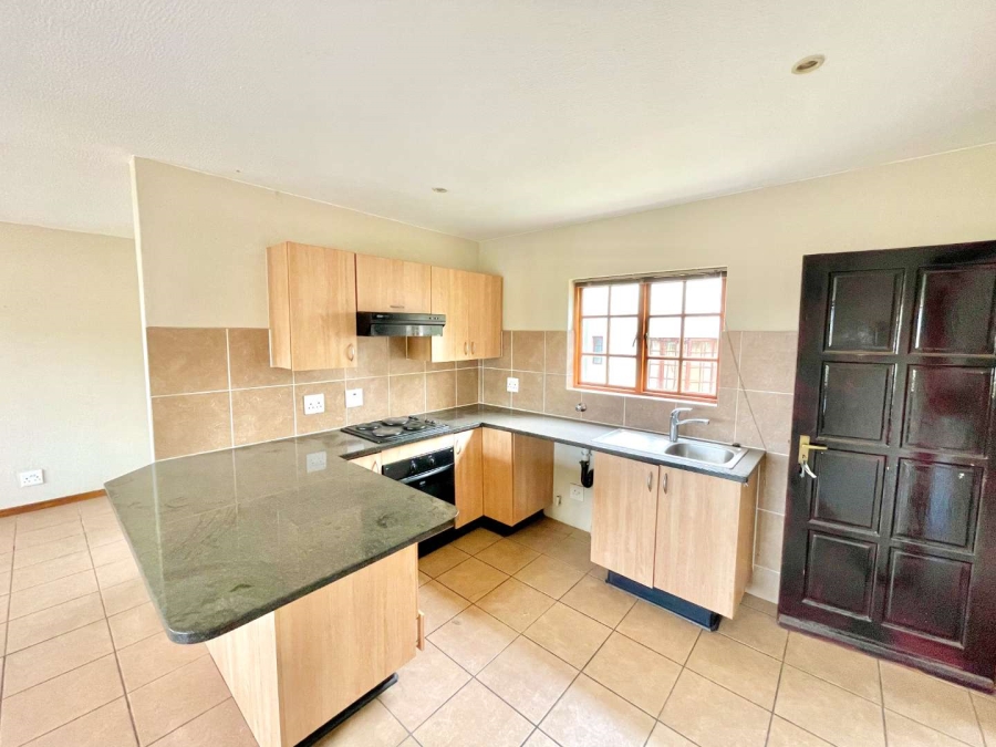 1 Bedroom Property for Sale in Boardwalk Gauteng