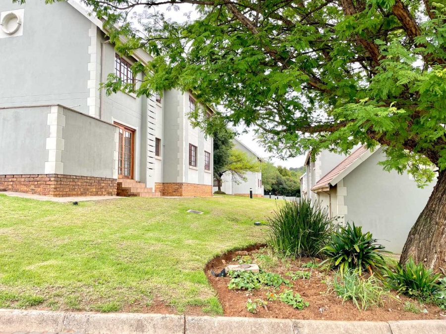 1 Bedroom Property for Sale in Boardwalk Gauteng