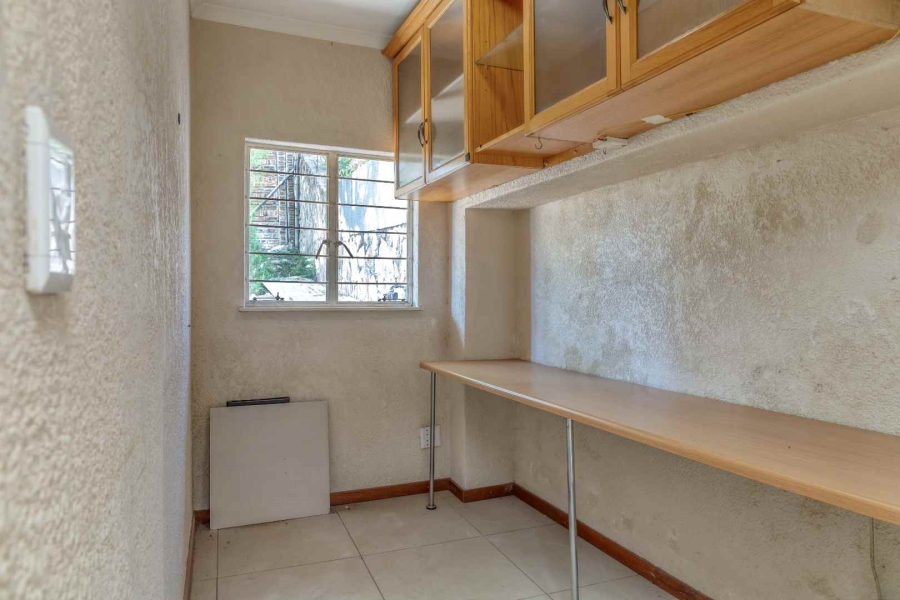 To Let 3 Bedroom Property for Rent in Oakdene Gauteng