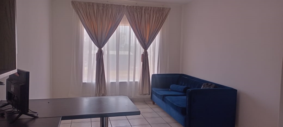 2 Bedroom Property for Sale in Akasia Gauteng