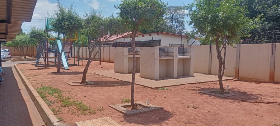 2 Bedroom Property for Sale in Akasia Gauteng