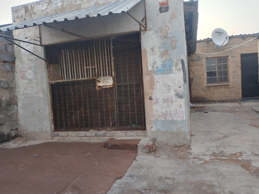 2 Bedroom Property for Sale in Tembisa Gauteng