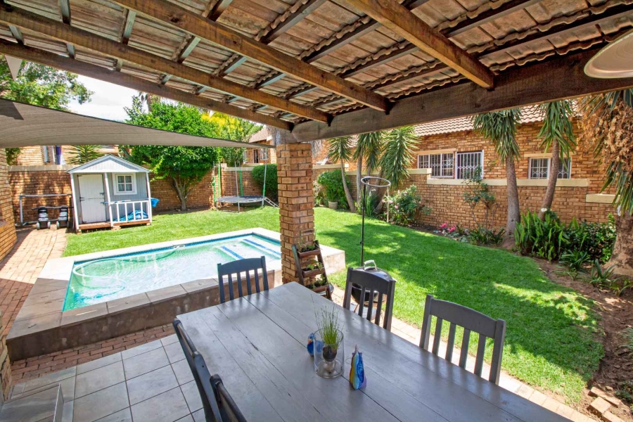 3 Bedroom Property for Sale in North Riding Gauteng