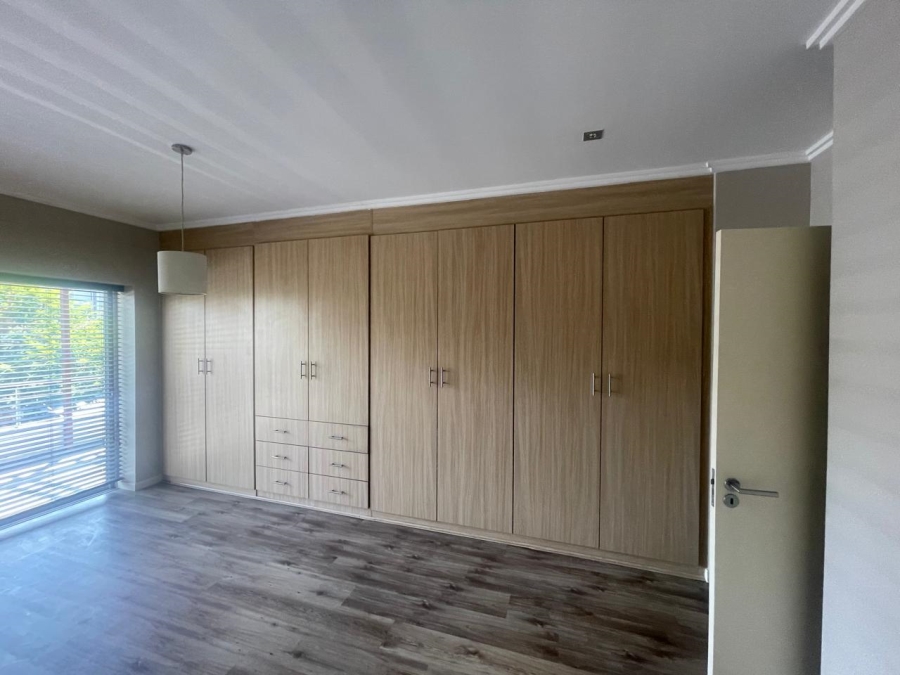 2 Bedroom Property for Sale in Morningside Gauteng