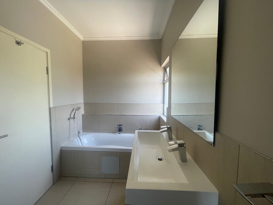 2 Bedroom Property for Sale in Morningside Gauteng