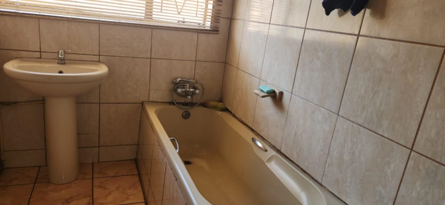 3 Bedroom Property for Sale in Dal Fouche Gauteng