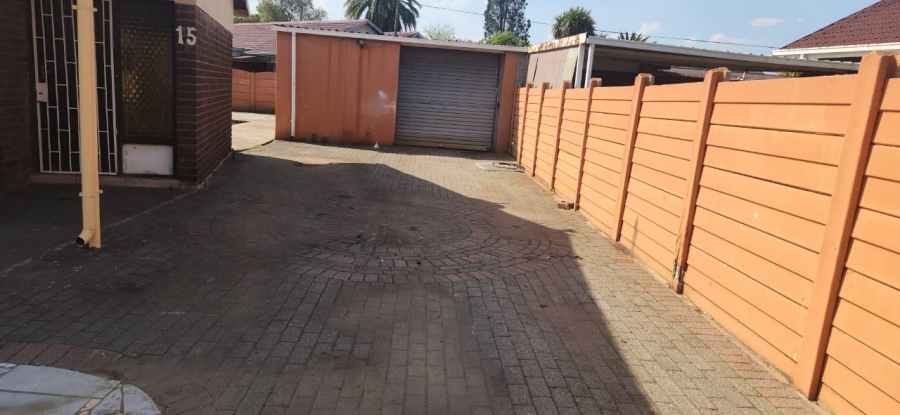 3 Bedroom Property for Sale in Dal Fouche Gauteng