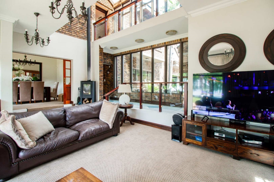 5 Bedroom Property for Sale in Alphen Park Gauteng