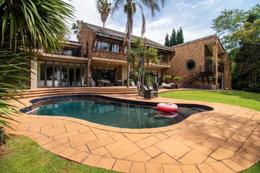 5 Bedroom Property for Sale in Alphen Park Gauteng