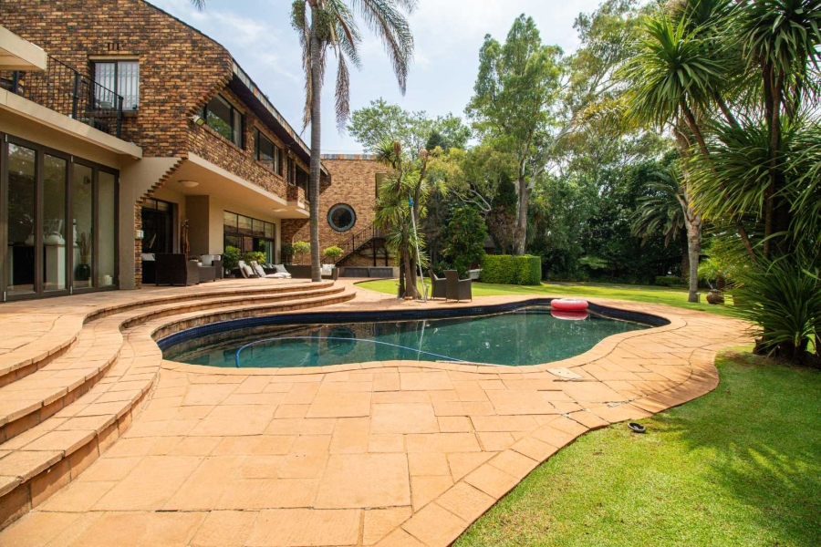 5 Bedroom Property for Sale in Alphen Park Gauteng