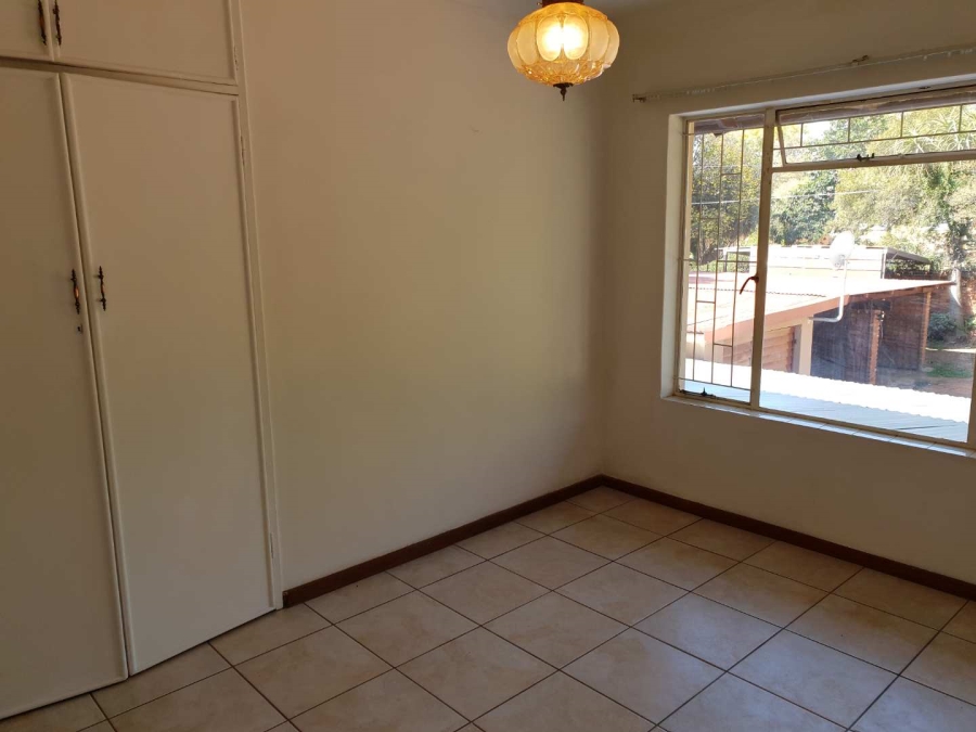 To Let 3 Bedroom Property for Rent in Maroelana Gauteng