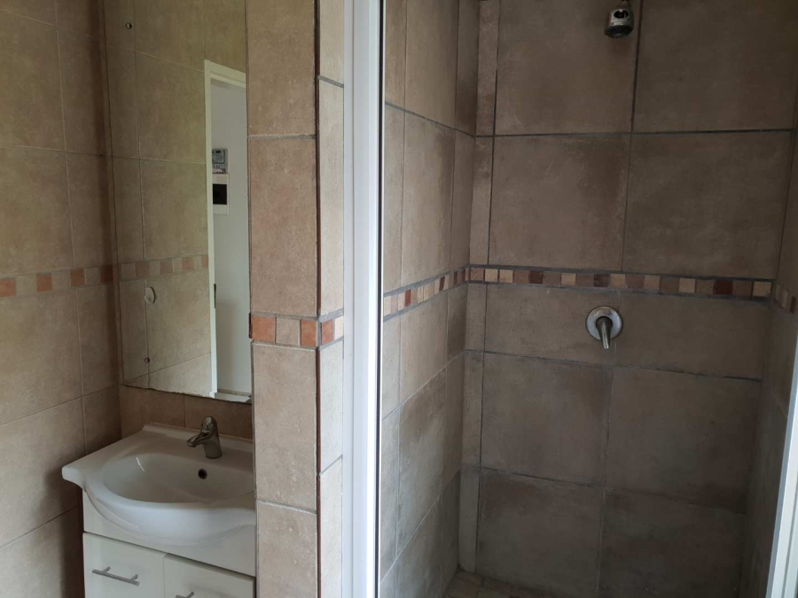 To Let 1 Bedroom Property for Rent in Oukraal Estate Gauteng