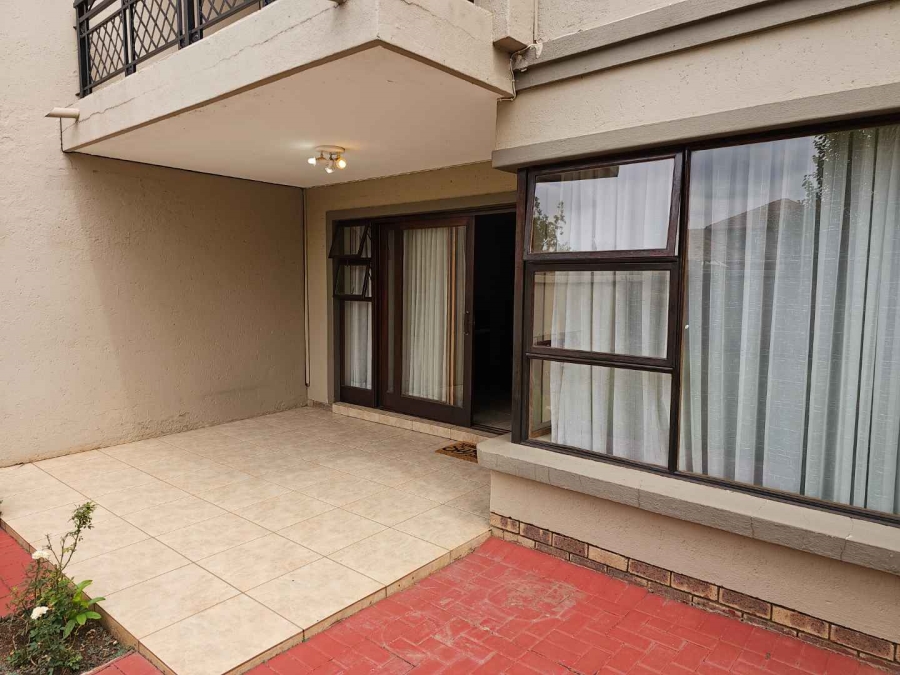 To Let 3 Bedroom Property for Rent in Six Fountains Residential Estate Gauteng