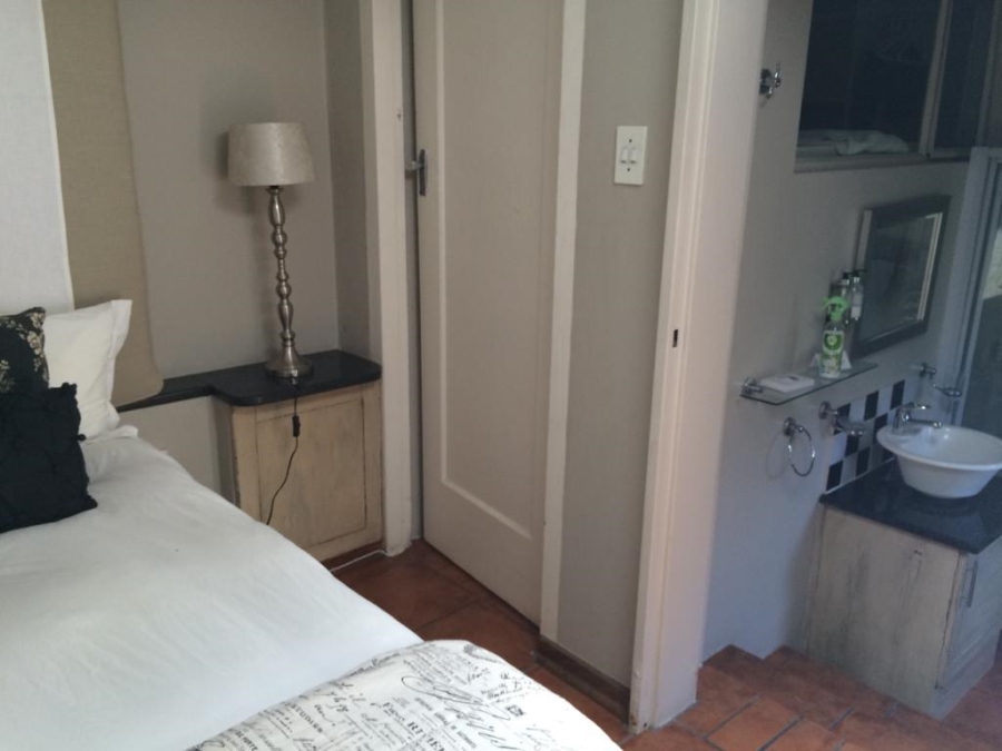 To Let 1 Bedroom Property for Rent in Melville Gauteng